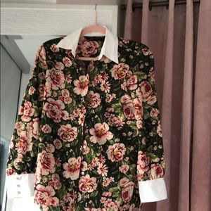 New Zara Long-sleeve Floral Top